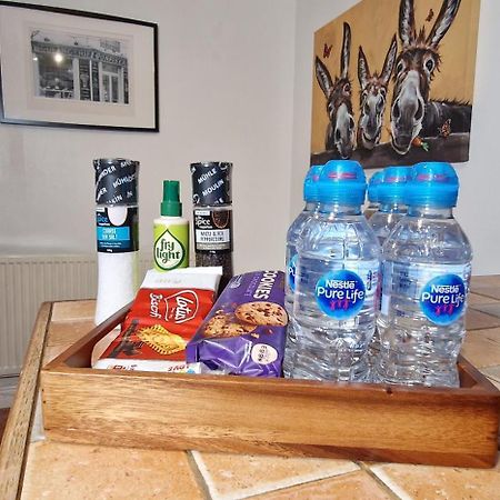 Spacious & Comfy Home- Very Close To Nec Birmingham ,Hs2 & Airport- Perfect For Contractors & Groups- Free Parking & Fast Wifi Marston Green Εξωτερικό φωτογραφία