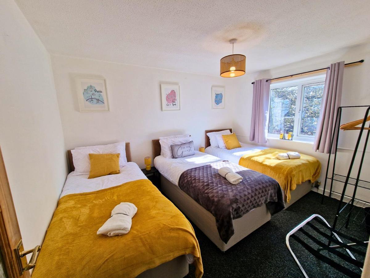 Spacious & Comfy Home- Very Close To Nec Birmingham ,Hs2 & Airport- Perfect For Contractors & Groups- Free Parking & Fast Wifi Marston Green Εξωτερικό φωτογραφία
